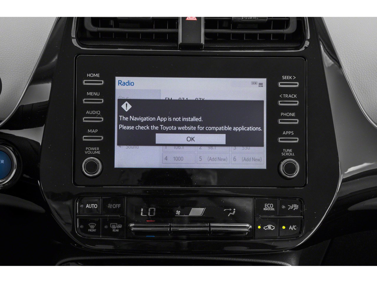 2022 Toyota Prius LE AWD-e (Natl)