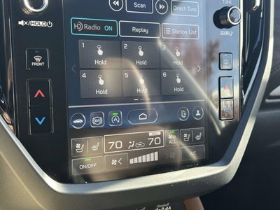 2025 Subaru FORESTER Touring