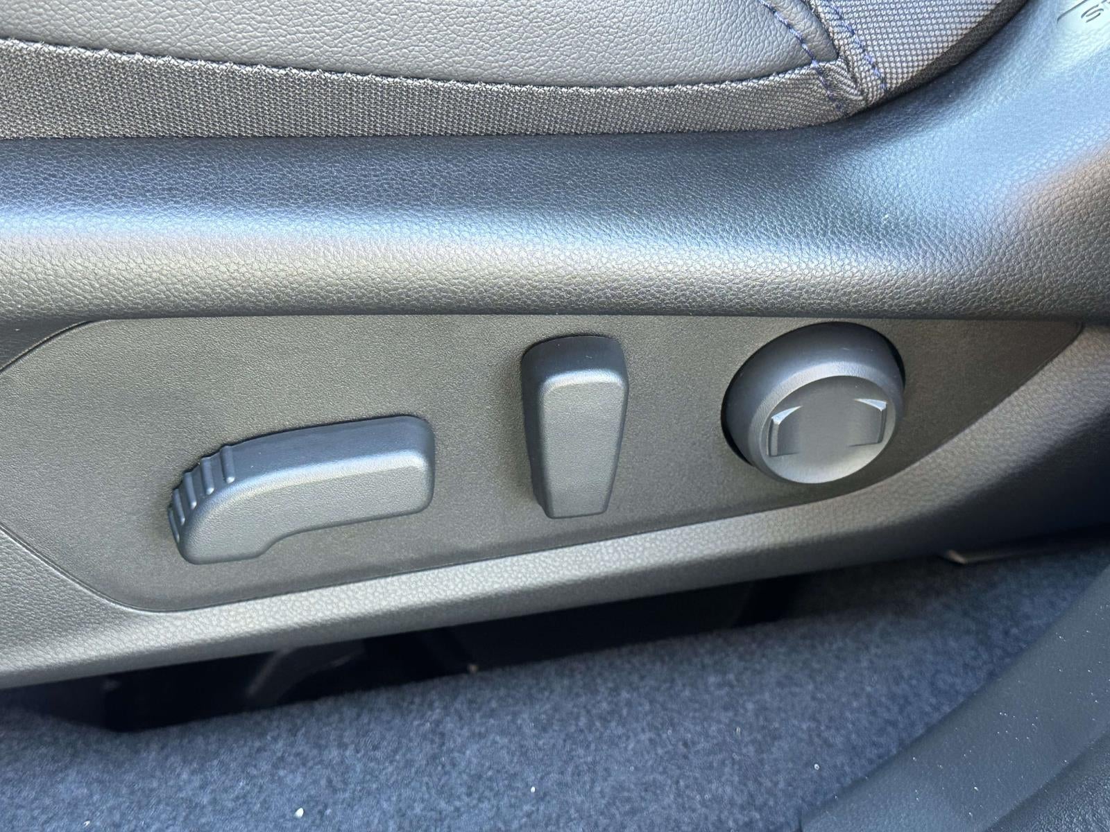 2025 Subaru FORESTER Premium Hybrid