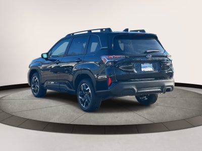 2025 Subaru FORESTER Premium Hybrid