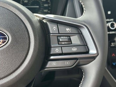 2025 Subaru FORESTER Limited Hybrid