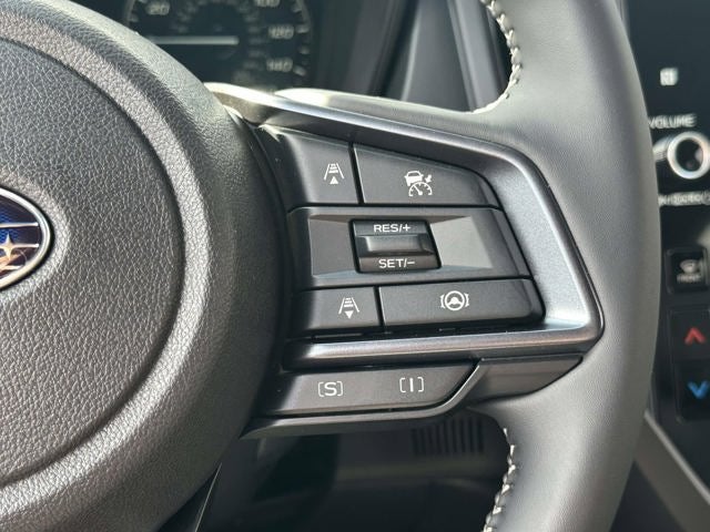 2025 Subaru FORESTER Limited Hybrid