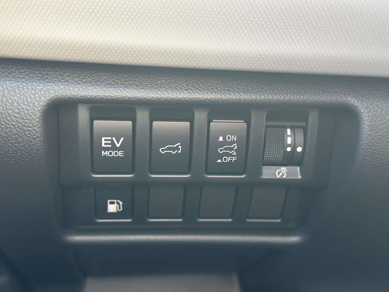 2025 Subaru FORESTER Limited Hybrid