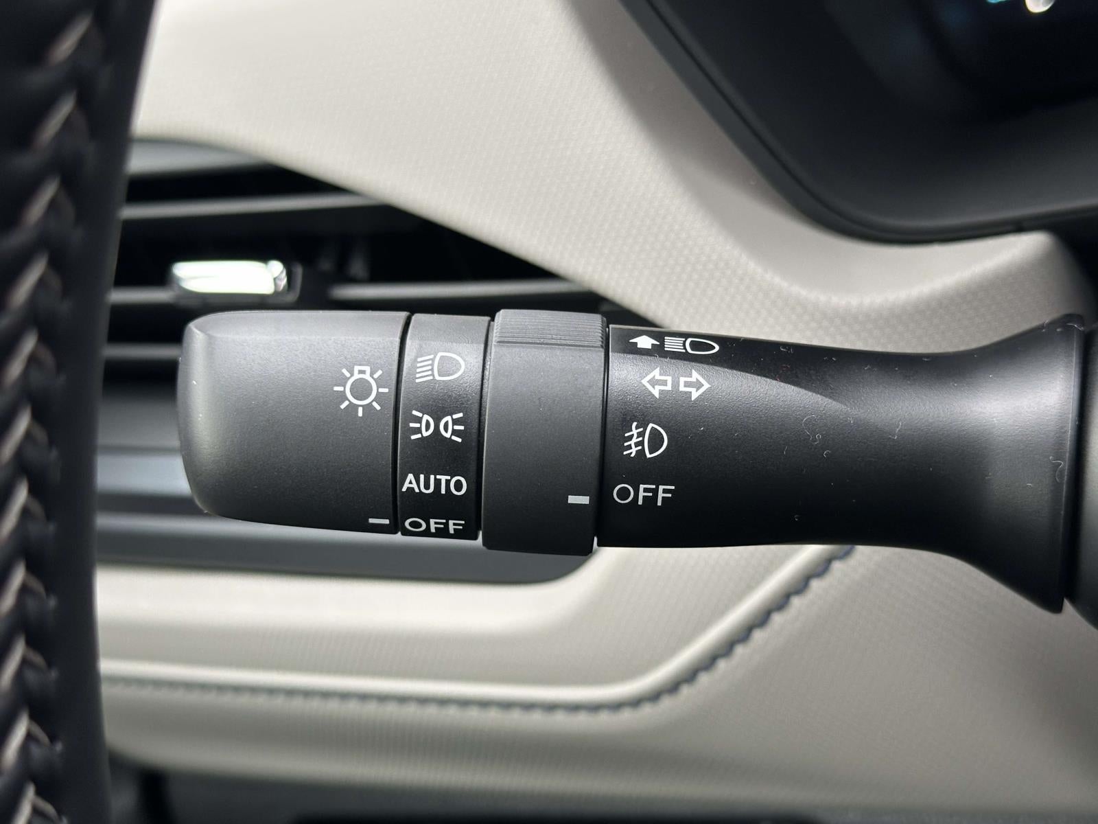 2025 Subaru FORESTER Limited Hybrid