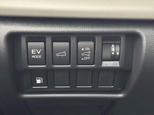 2025 Subaru FORESTER Limited Hybrid