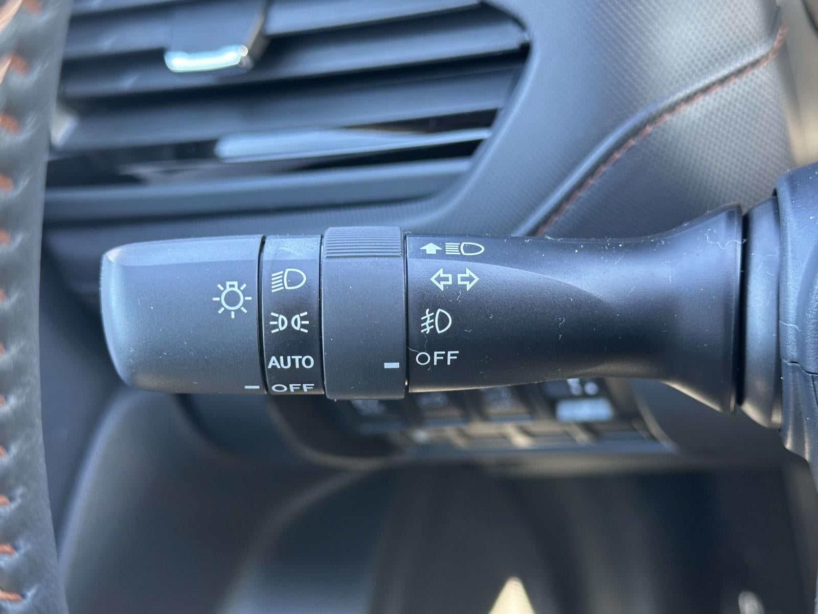 2025 Subaru FORESTER Touring Hybrid