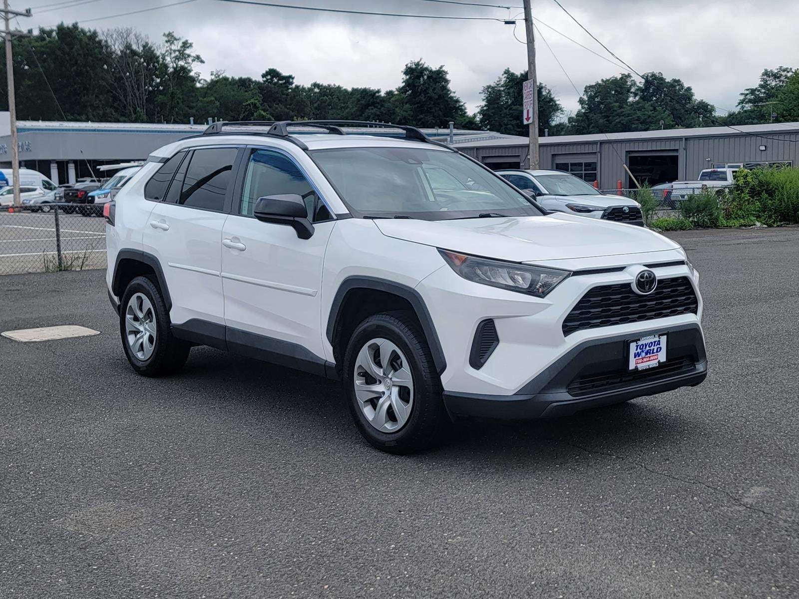 2021 Toyota RAV4 LE