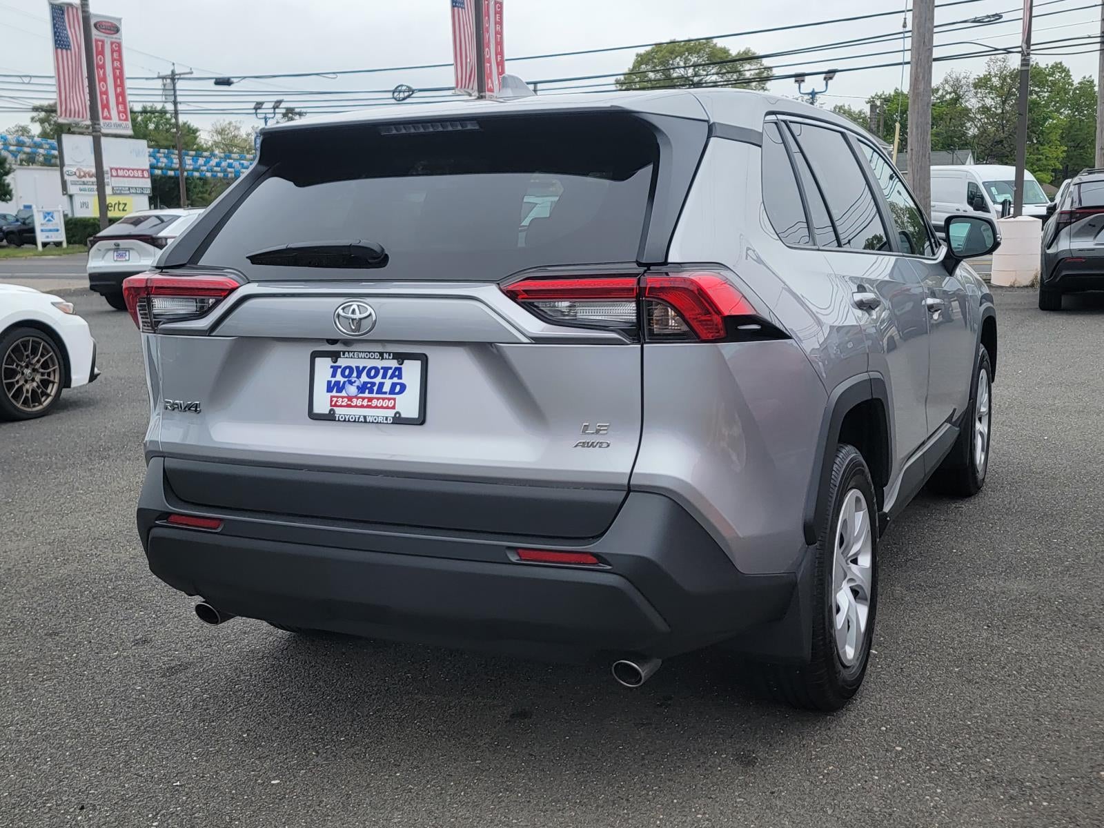 2023 Toyota RAV4 LE