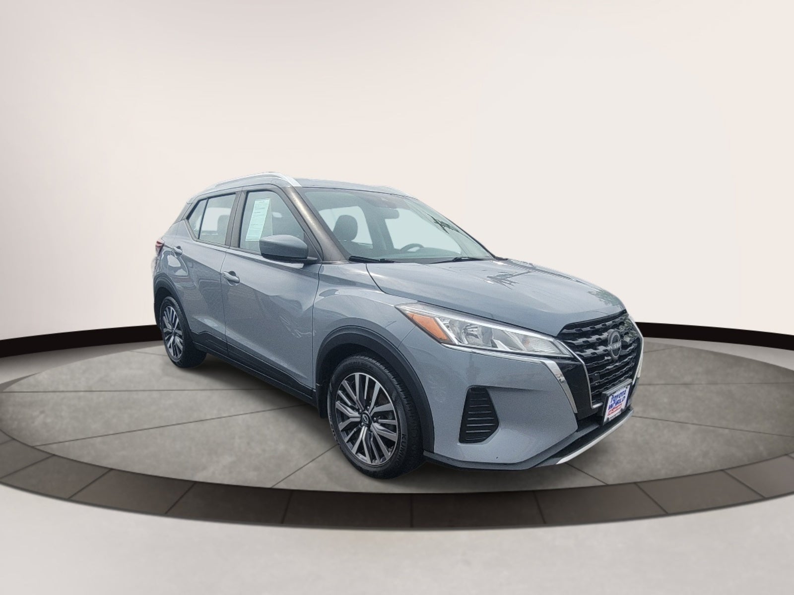 2023 Nissan Kicks SV