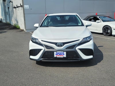 2024 Toyota Camry SE Auto (Natl)
