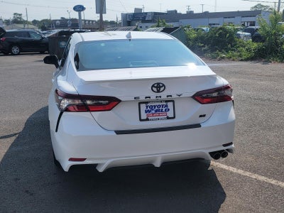 2024 Toyota Camry SE Auto (Natl)