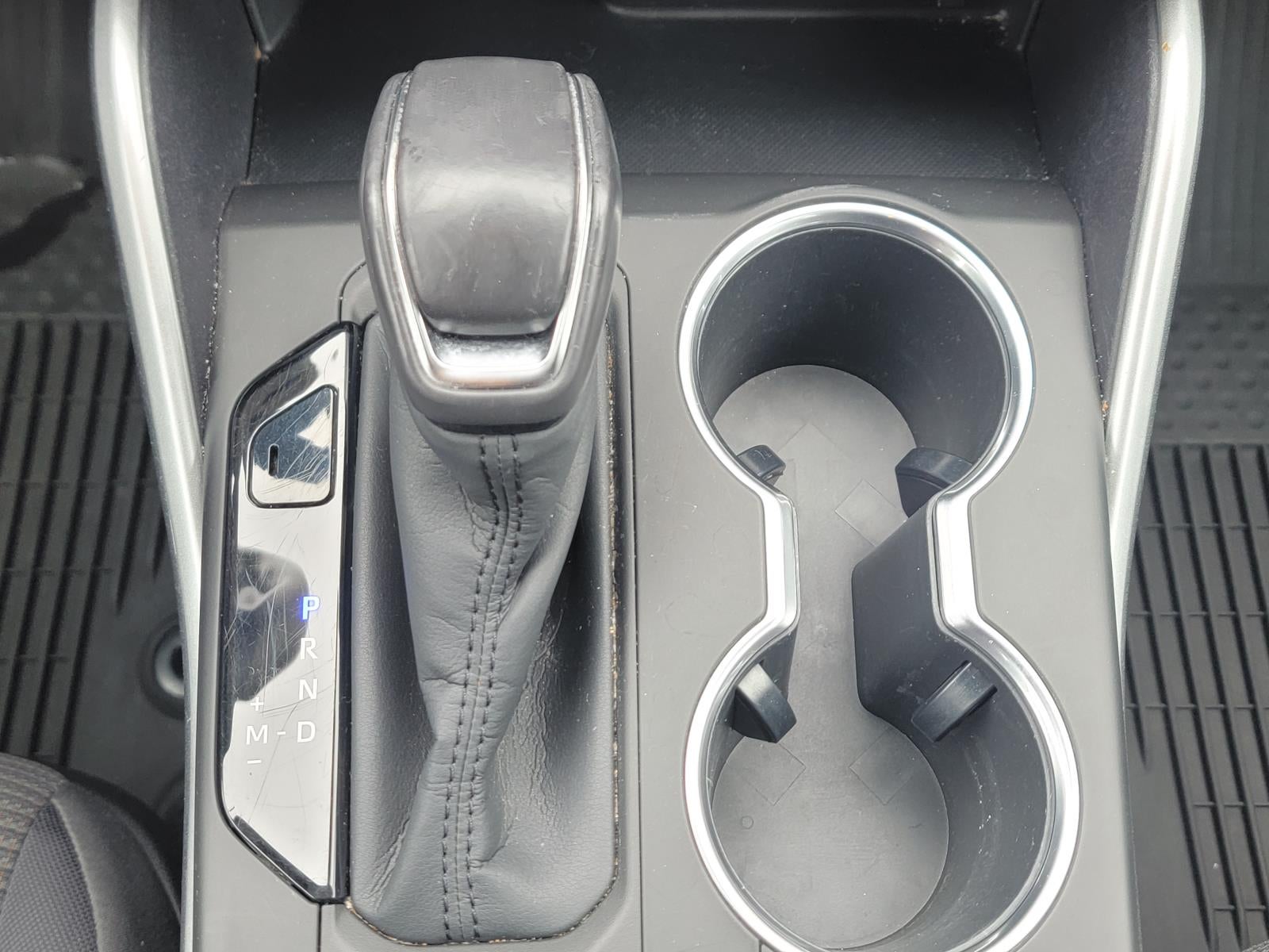 2020 Toyota Highlander LE