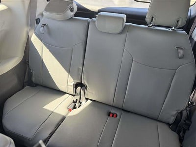 2024 Toyota Sienna XLE FWD 8-Passenger (Natl)