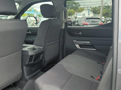 2022 Toyota Tundra 4WD SR5