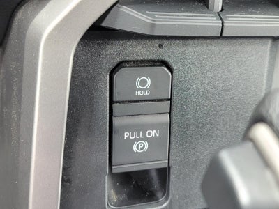 2022 Toyota Tundra 4WD SR5