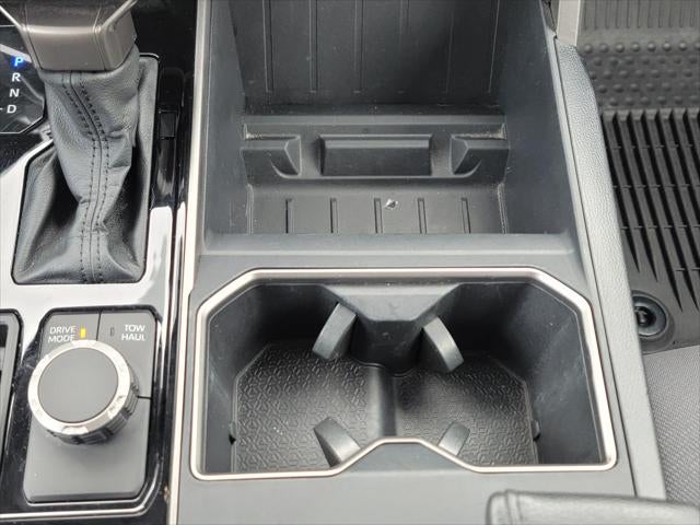 2022 Toyota Tundra 4WD SR5