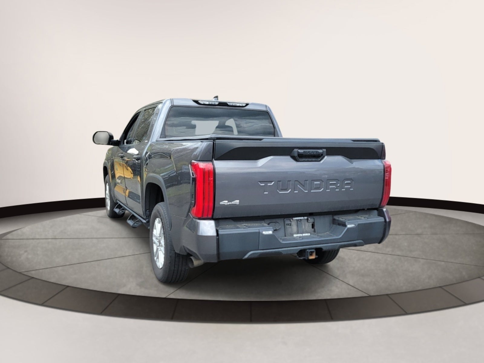 2023 Toyota Tundra 4WD SR5