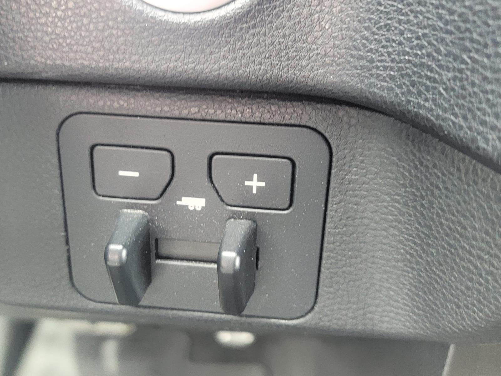 2023 Toyota Tundra 4WD SR5