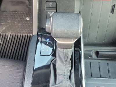 2022 Toyota Tundra 4WD SR5