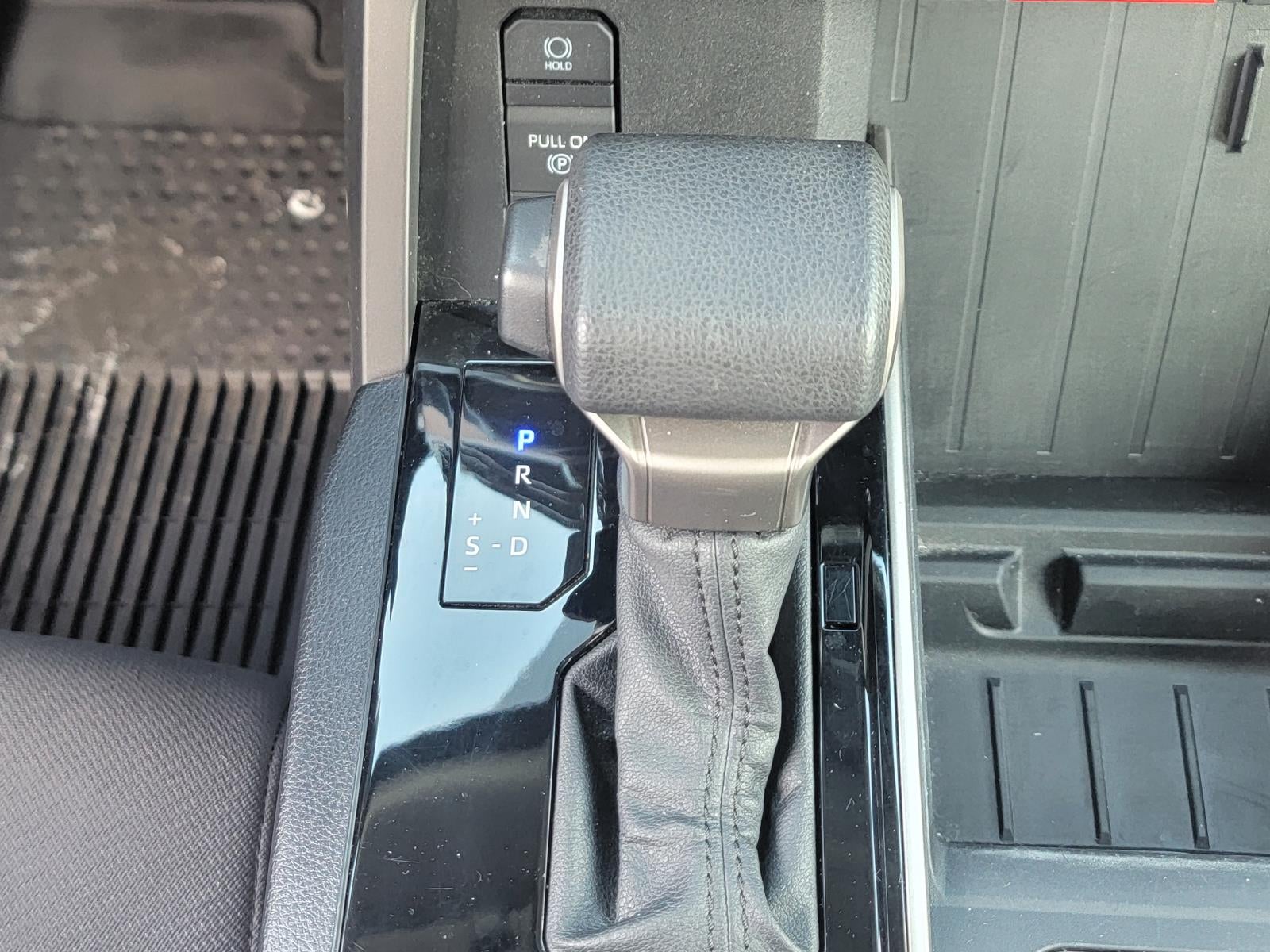 2022 Toyota Tundra 4WD SR5