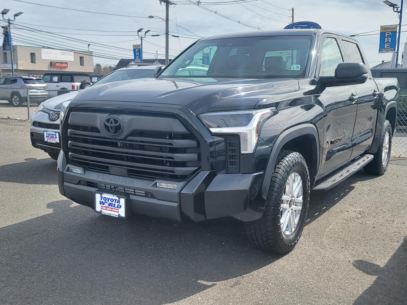 2023 Toyota Tundra 4WD SR5