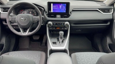2025 Toyota RAV4 XLE AWD (Natl)
