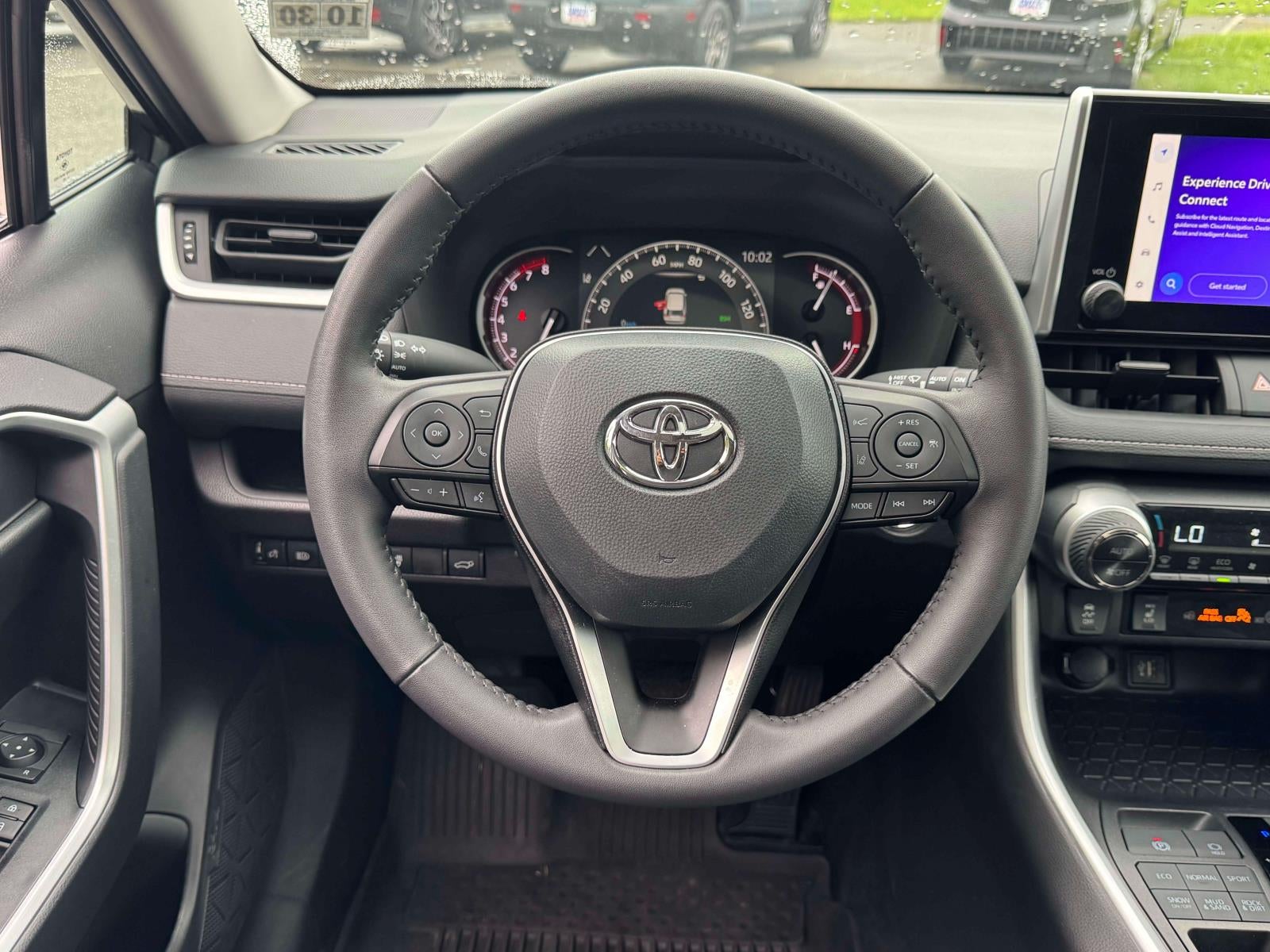 2025 Toyota RAV4 XLE AWD (Natl)