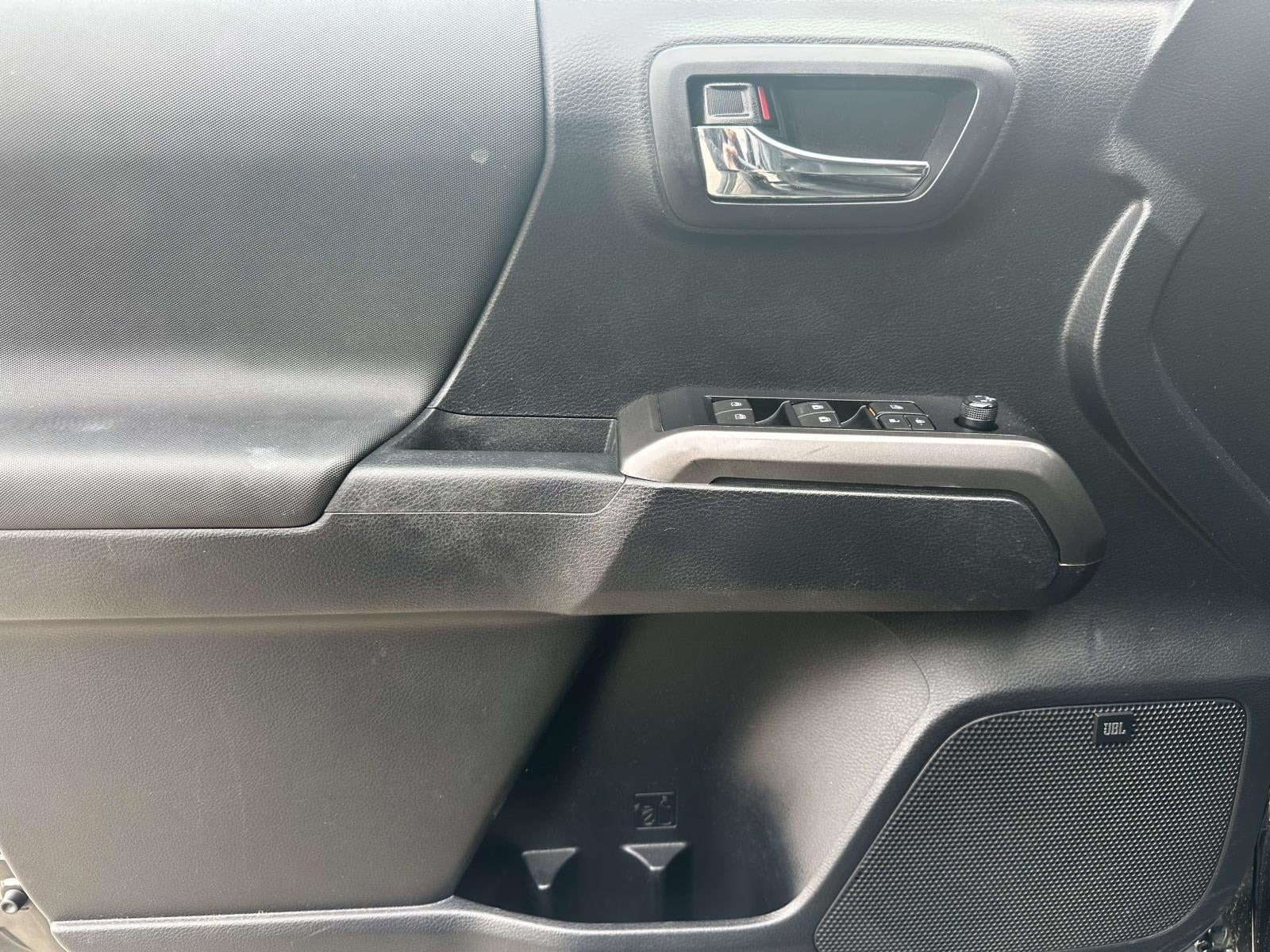 2019 Toyota Tacoma 4WD TRD Sport Double Cab 5' Bed V6 MT (Natl)