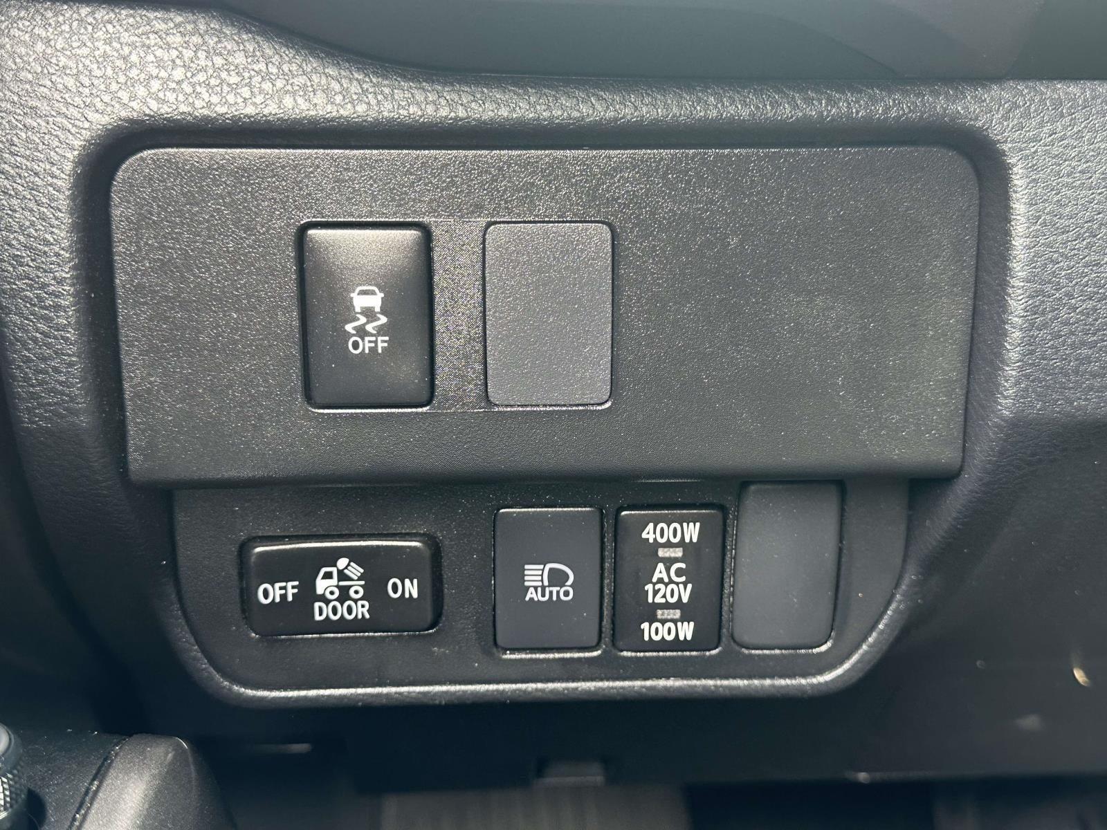 2023 Toyota Tacoma 4WD TRD Sport Double Cab 5' Bed V6 MT (Natl)