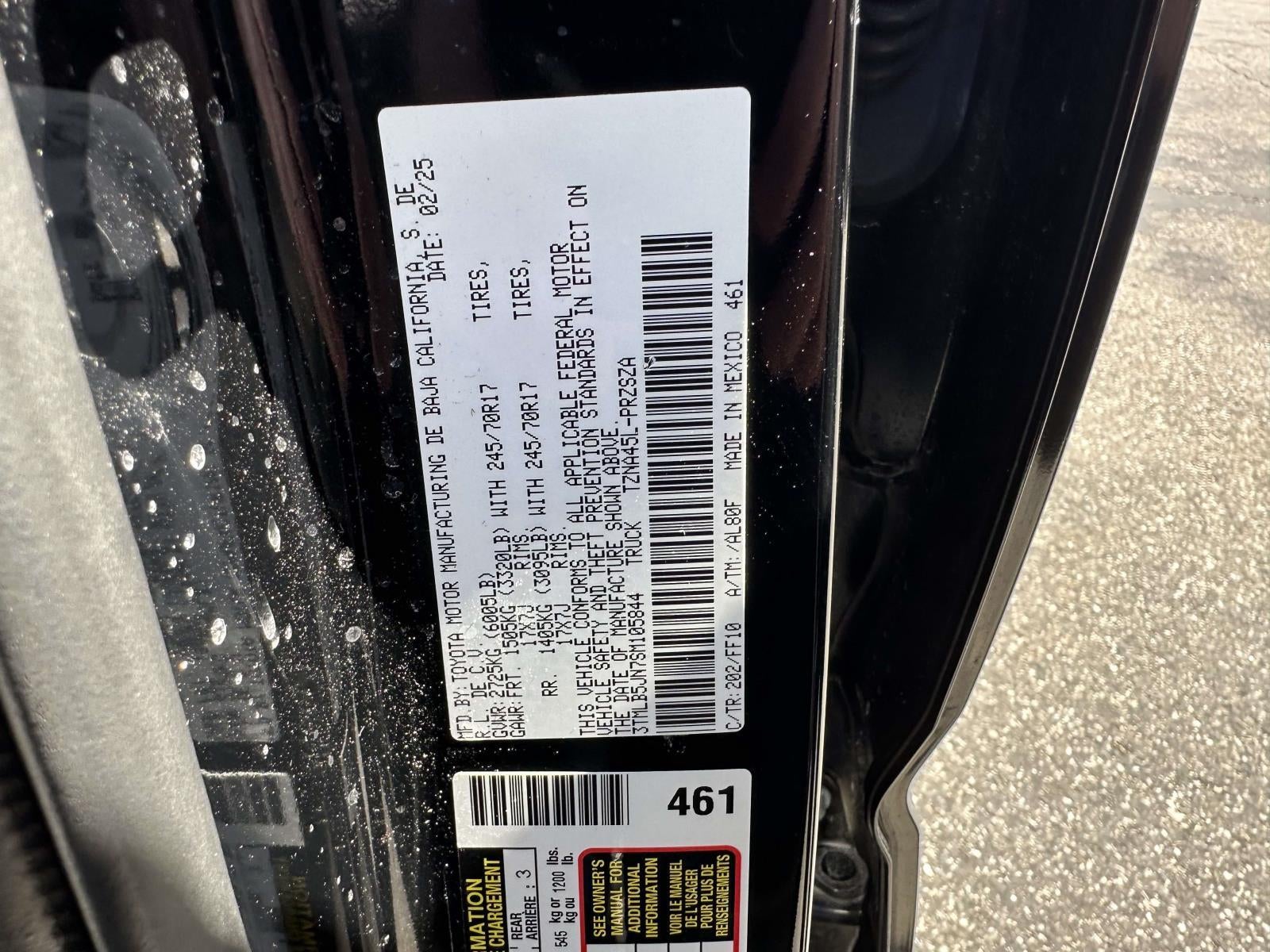 2025 Toyota Tacoma 4WD SR Double Cab 5' Bed AT (Natl)