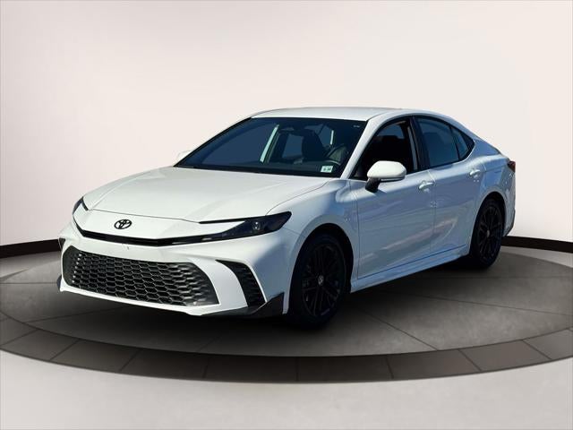 2025 Toyota Camry SE (Natl)