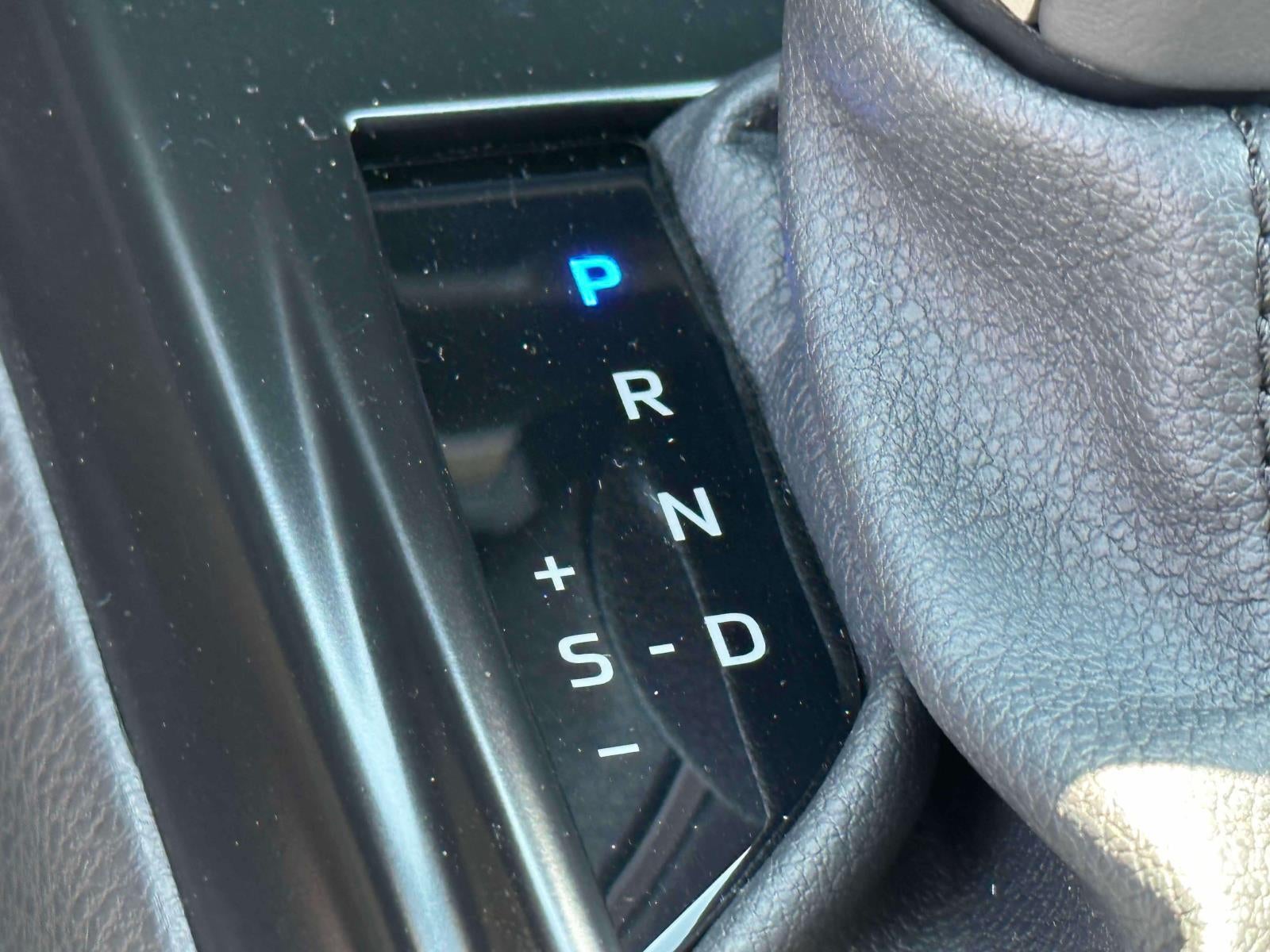 2025 Toyota Camry SE AWD