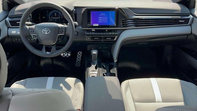 2025 Toyota Camry SE AWD