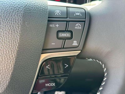 2025 Toyota Camry SE AWD