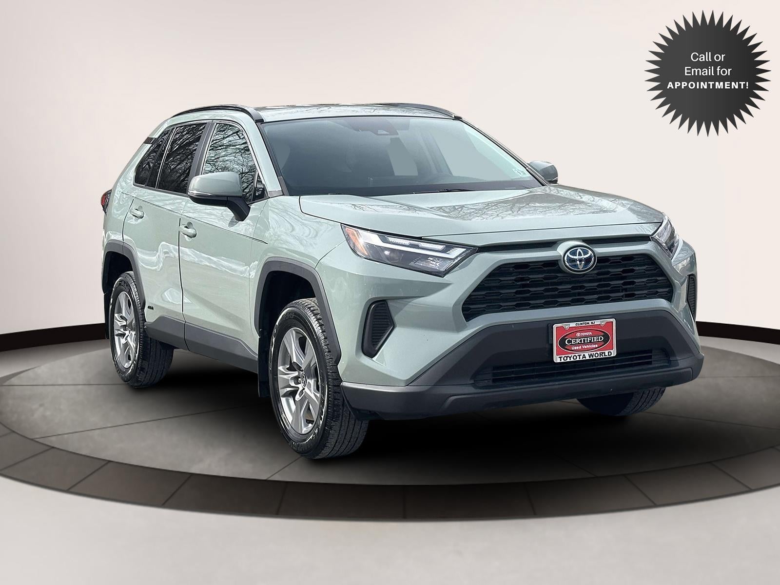 2022 Toyota RAV4 Hybrid XLE AWD (Natl)