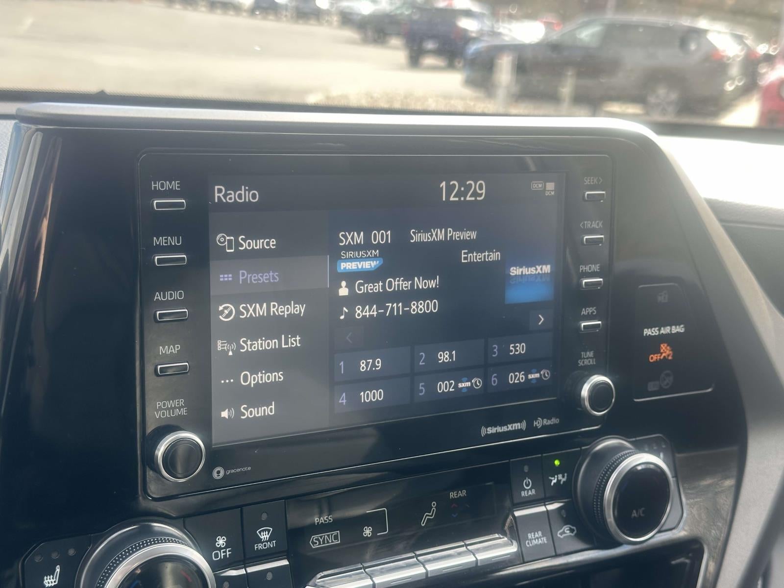 2022 Toyota Highlander XLE AWD (Natl)