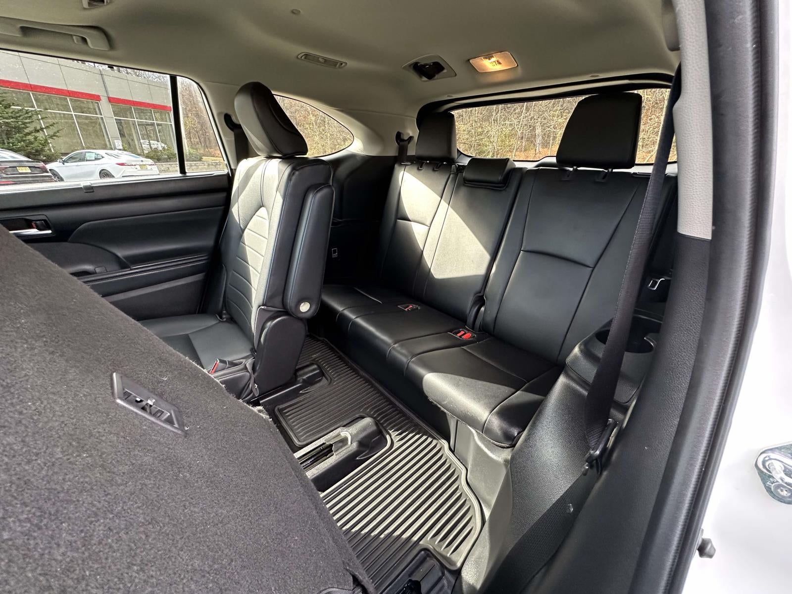 2022 Toyota Highlander XLE AWD (Natl)