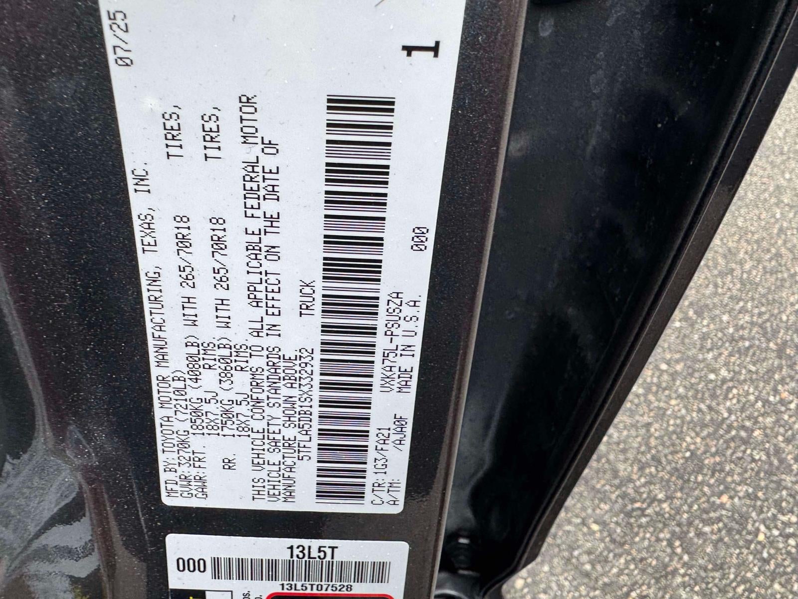 2025 Toyota Tundra 4WD SR CrewMax 5.5' Bed (Natl)