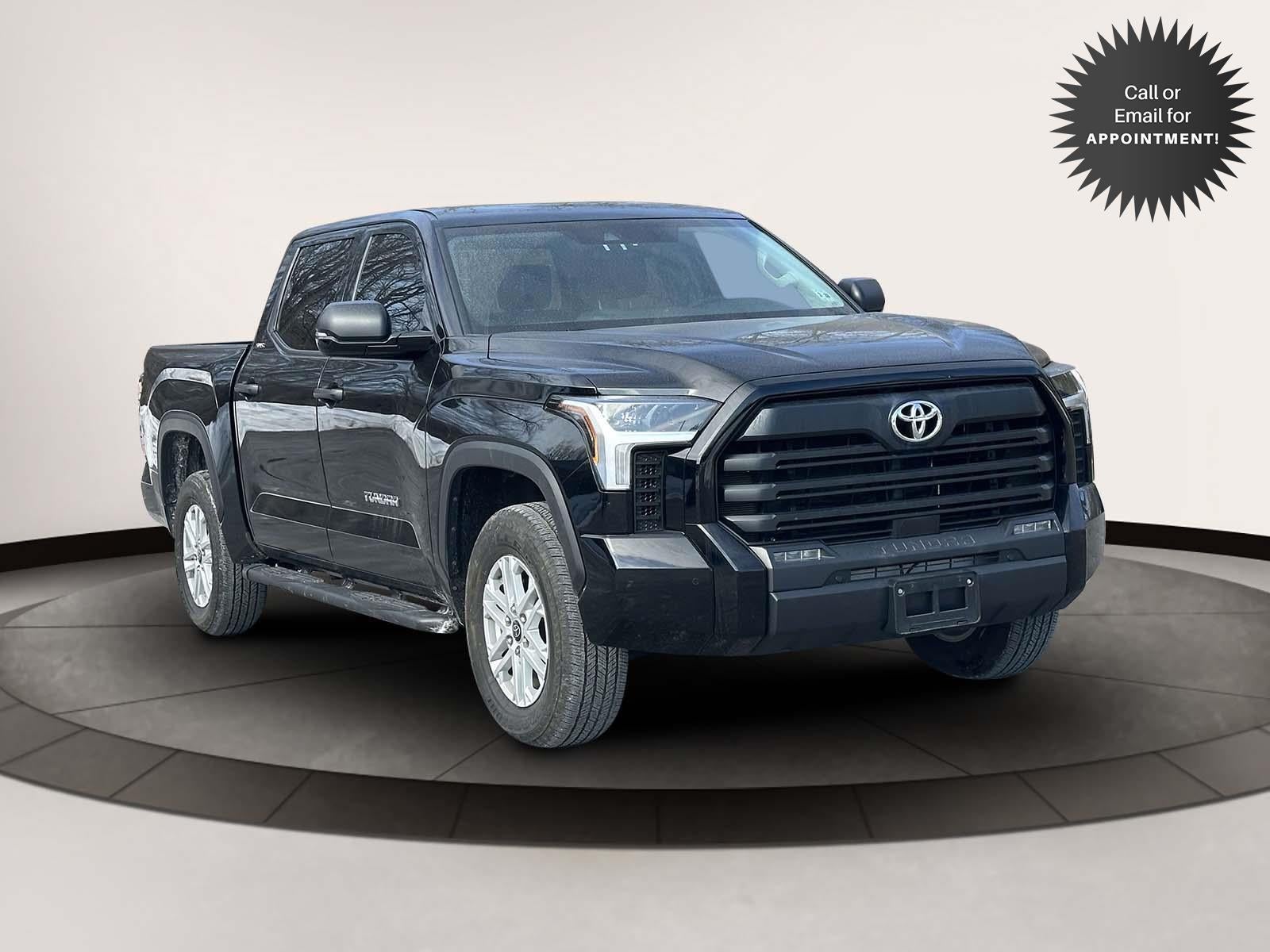 2023 Toyota Tundra 4WD SR5 CrewMax 5.5' Bed (Natl)