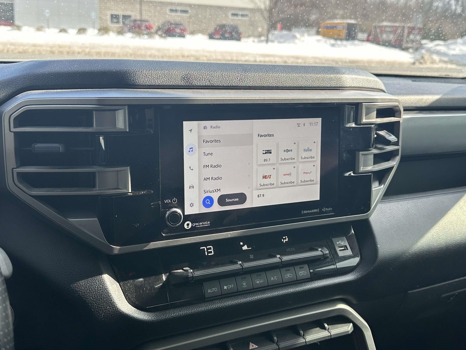 2023 Toyota Tundra 4WD SR5 CrewMax 5.5' Bed (Natl)