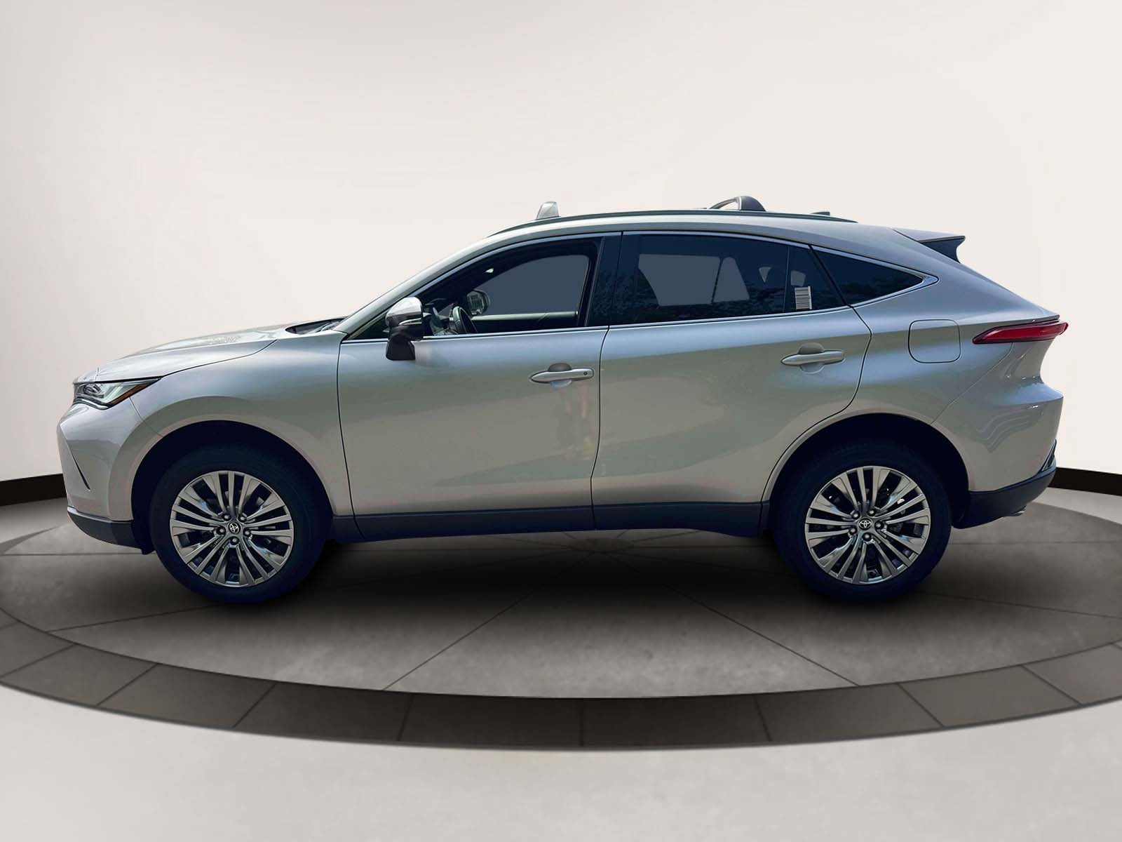 2023 Toyota Venza XLE AWD (Natl)