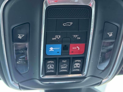 2022 Jeep Wagoneer Series III 4x4