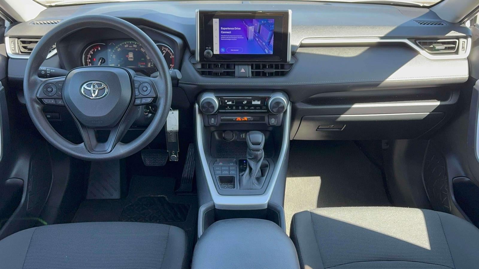 2025 Toyota RAV4 LE AWD (Natl)