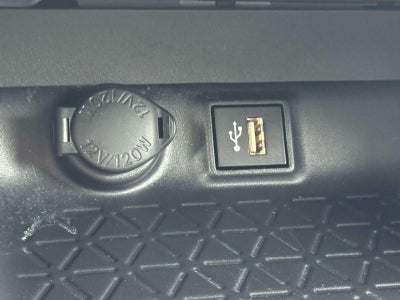 2025 Toyota RAV4 XLE AWD (Natl)