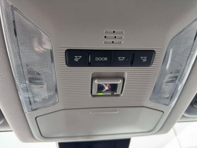 2025 Toyota RAV4 XLE AWD (Natl)