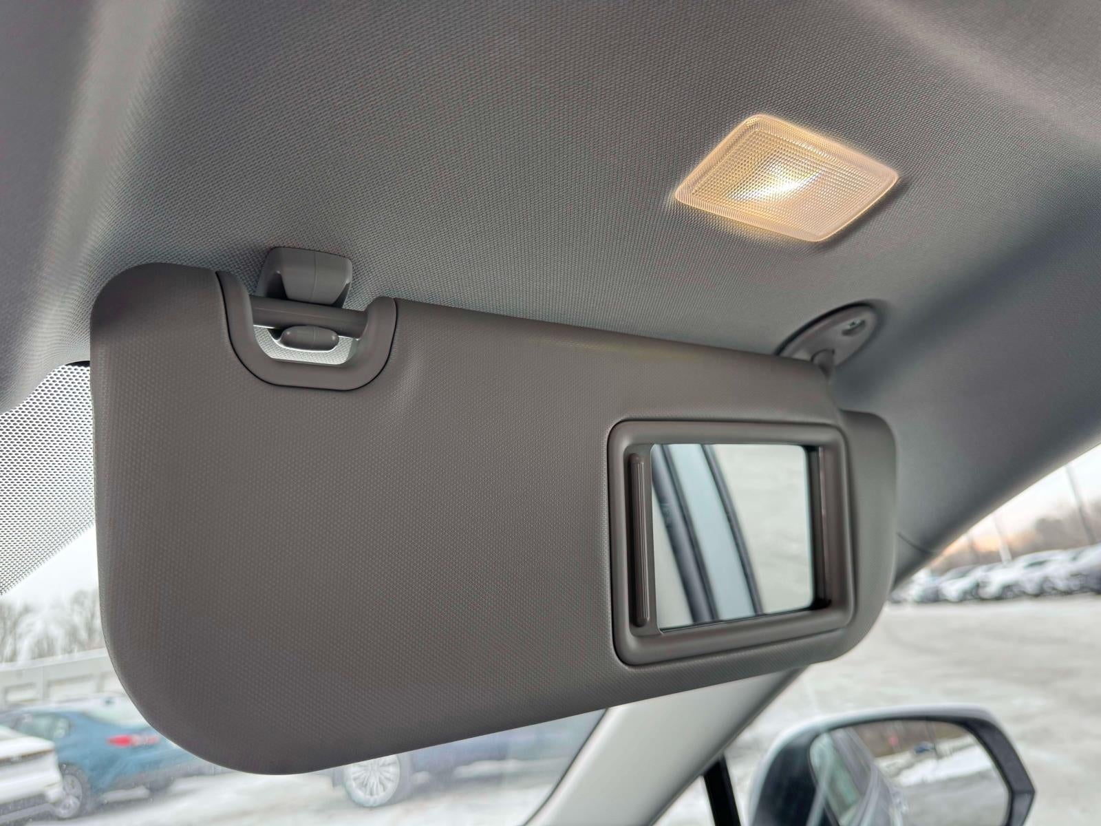 2025 Toyota RAV4 XLE AWD (Natl)