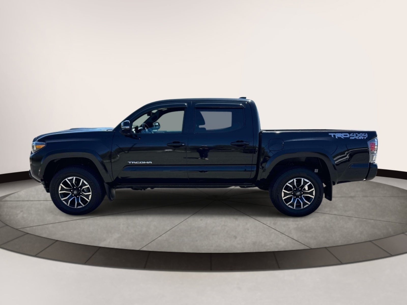 2023 Toyota Tacoma 4WD TRD Sport Double Cab 5' Bed V6 AT (Natl)
