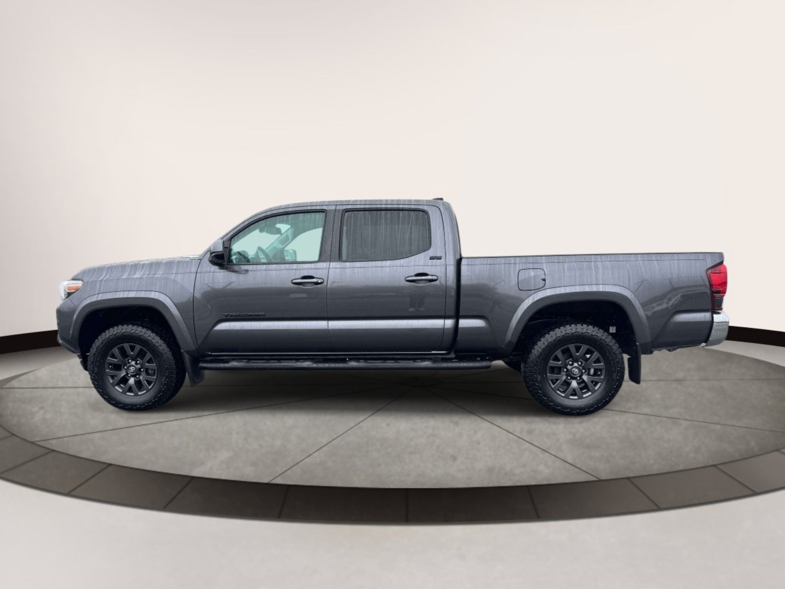 2023 Toyota Tacoma 4WD SR5 Double Cab 6' Bed V6 AT (Natl)