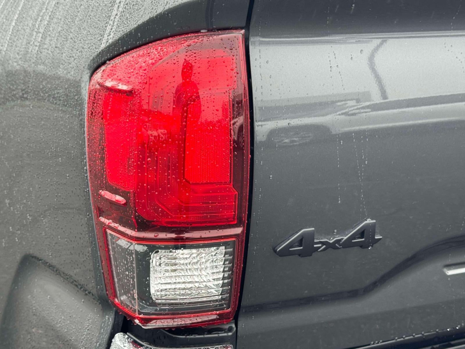 2023 Toyota Tacoma 4WD SR5 Double Cab 6' Bed V6 AT (Natl)