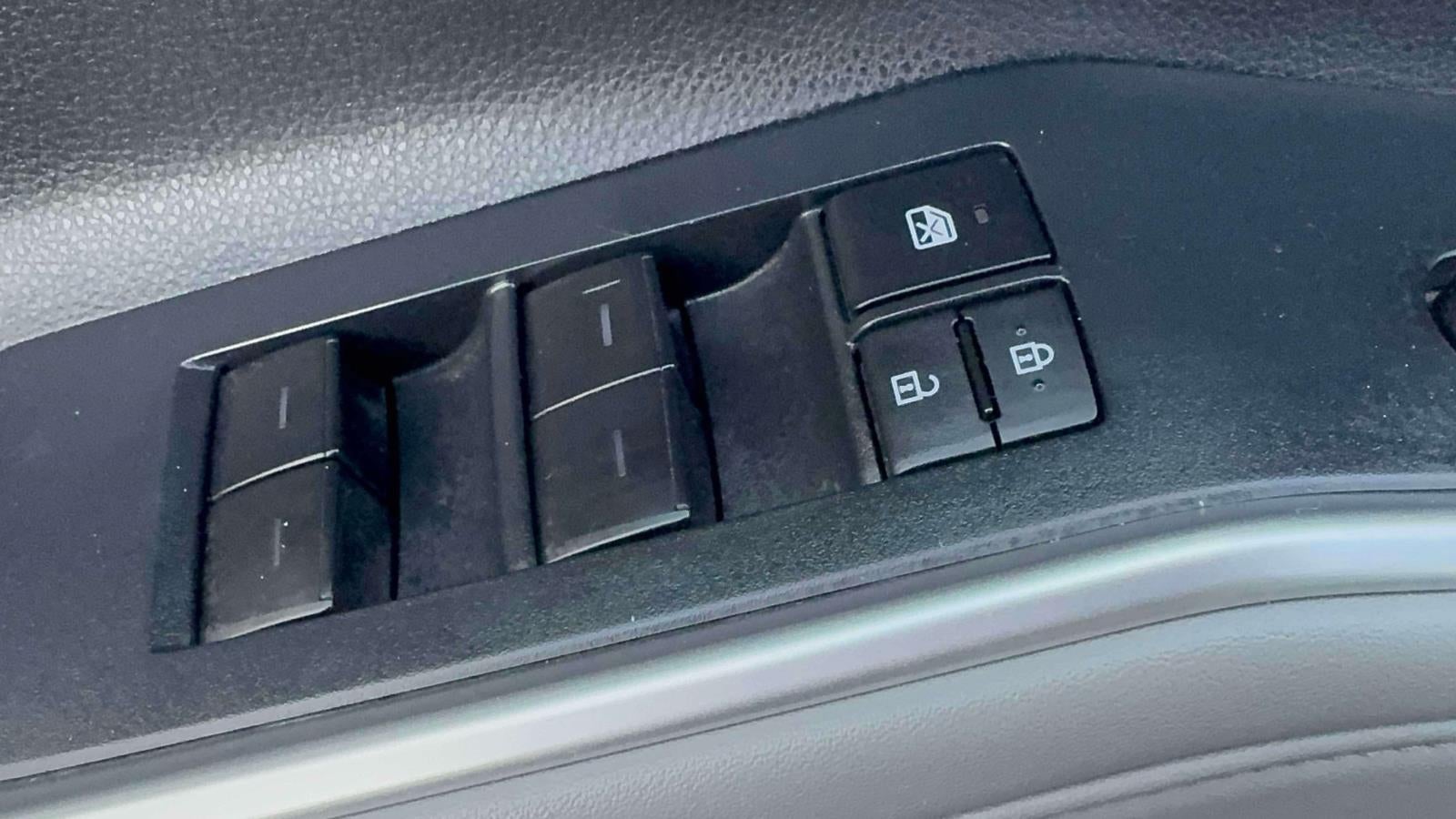 2022 Toyota Highlander XLE AWD (Natl)